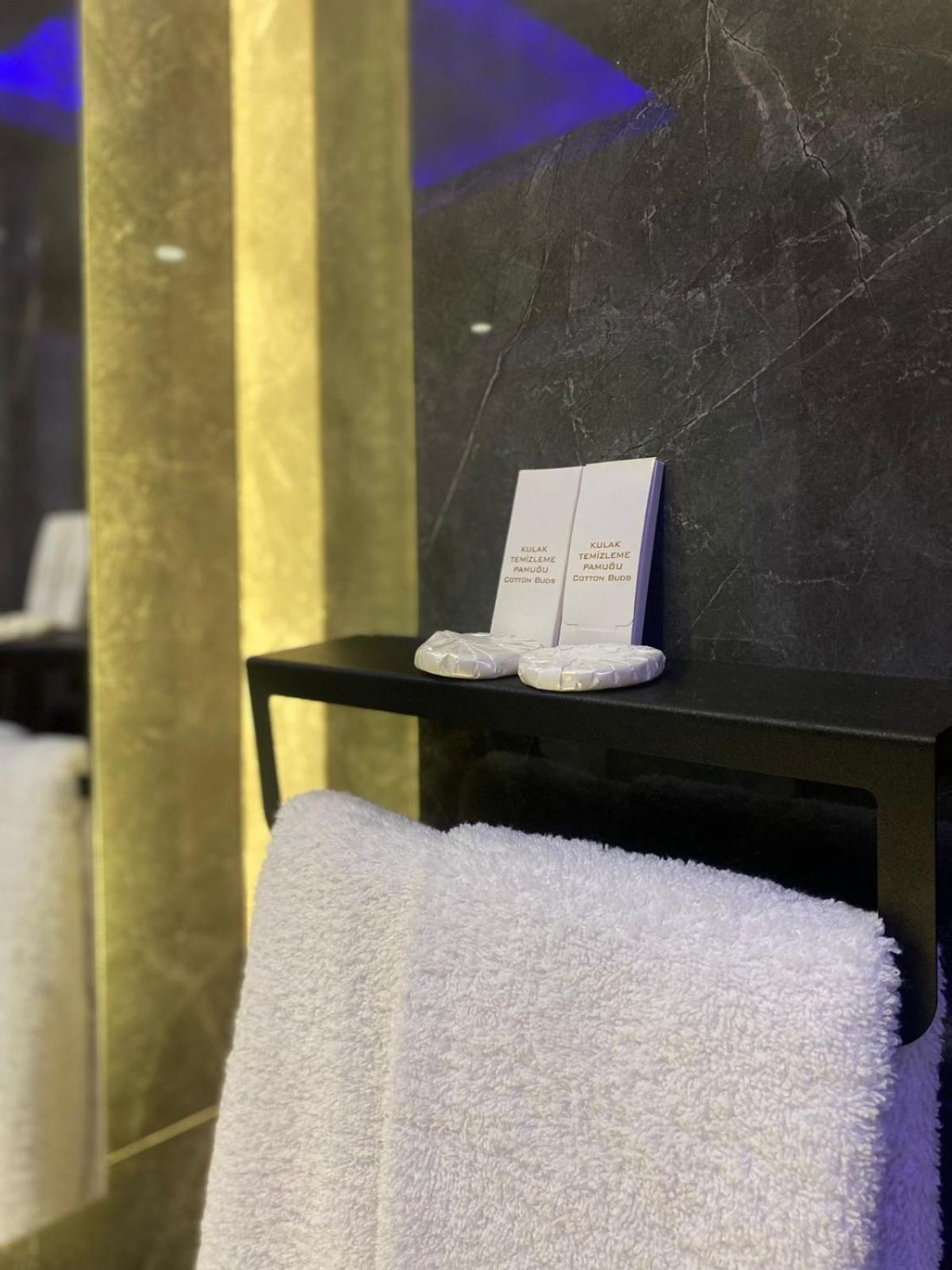 Park Milano Hotel 이즈미르 외부 사진